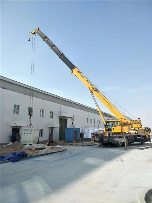龙湖区“超载就喊停”—— 吊车的 “重量保镖” 技术
